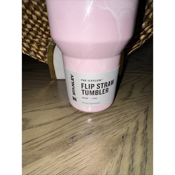 Stanley 40 oz Stainless Steel Ice Flow Flip Straw Tumbler Pink Amethyst Cala NEW - Picture 5 of 9